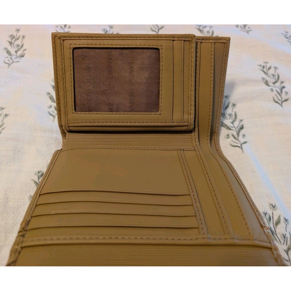 Designer Mario Hernandez Tan Brown Leather Butterfly Trifold Wallet - Picture 4 of 10
